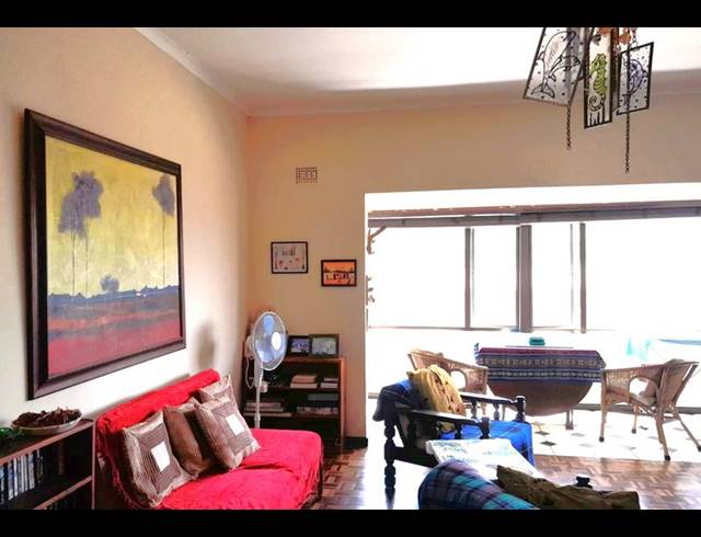 2 BEDROOM PROPERTY TO RENT IN FISH HOEK